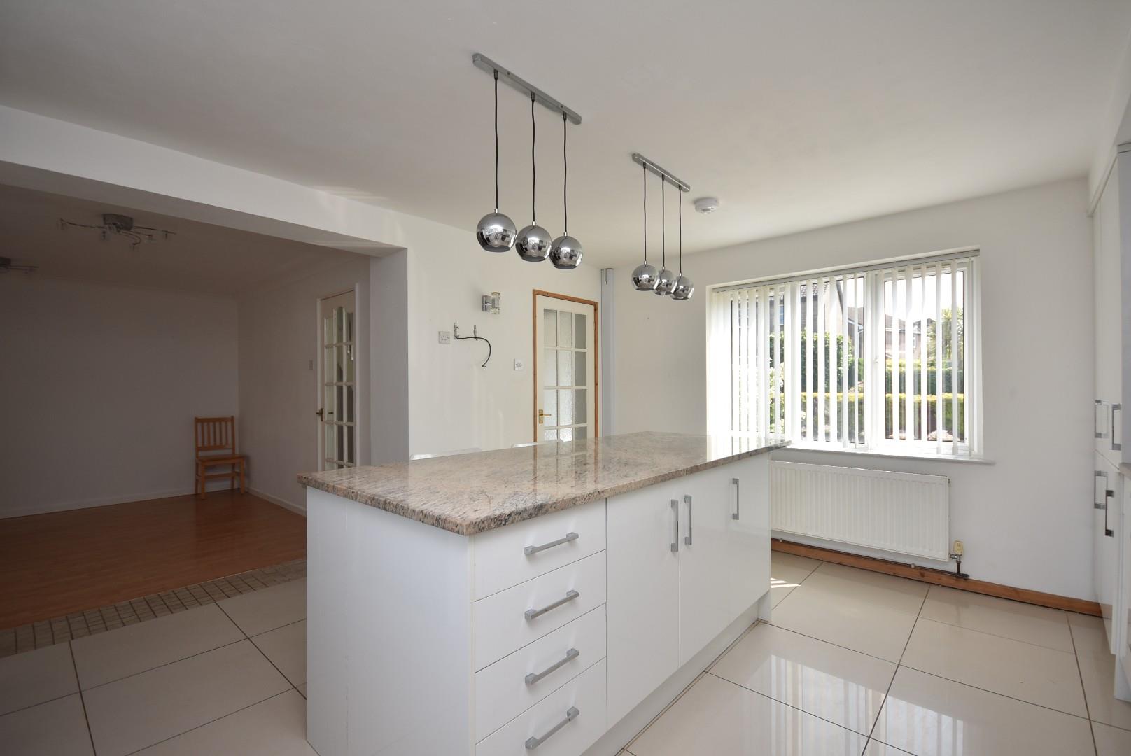 12, Elworthy Close Sully, Penarth, CF64 5TT